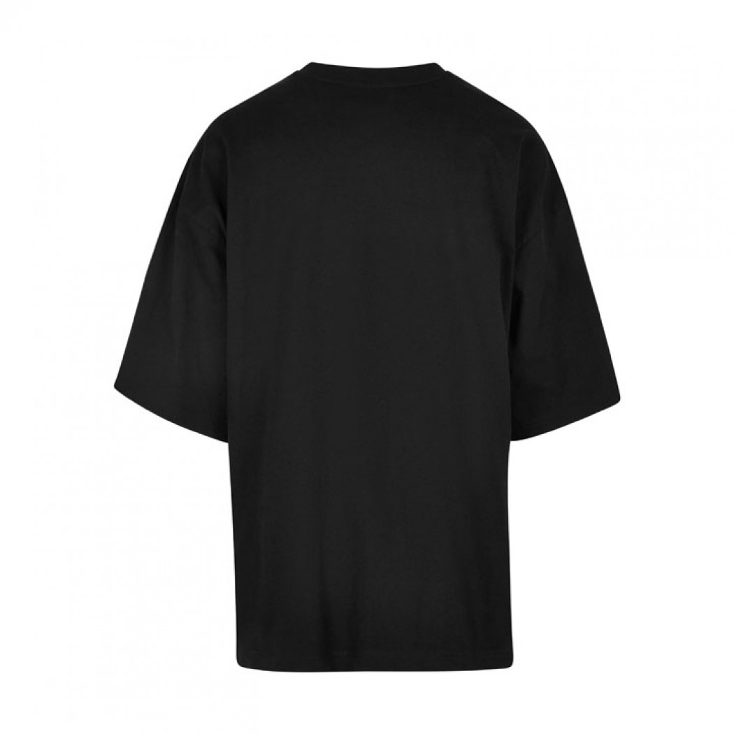 Huge Tee Black