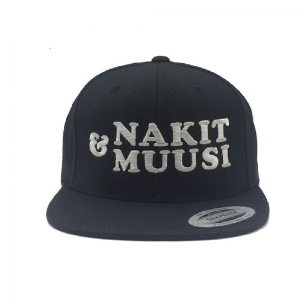 Nakit & Muusi Retro Snapback Cap Black